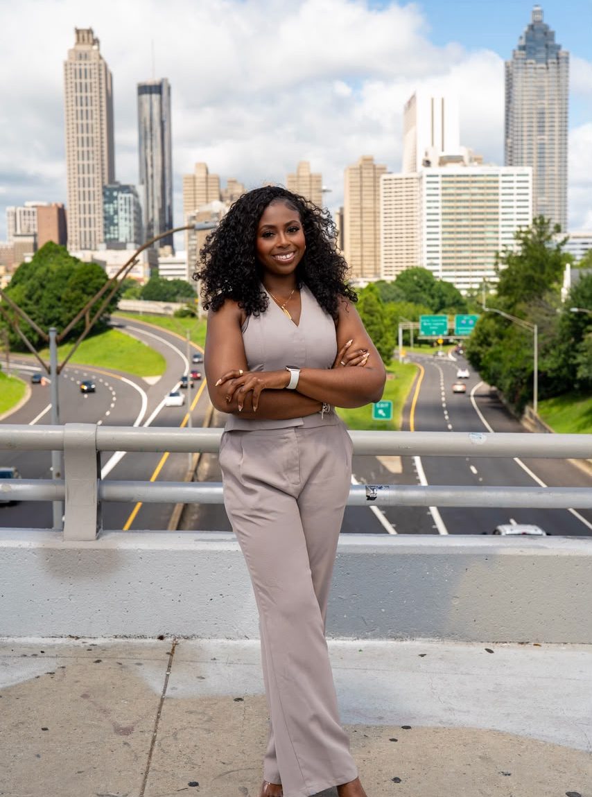 Jazmeen Hameed | Co-Founder & Broker